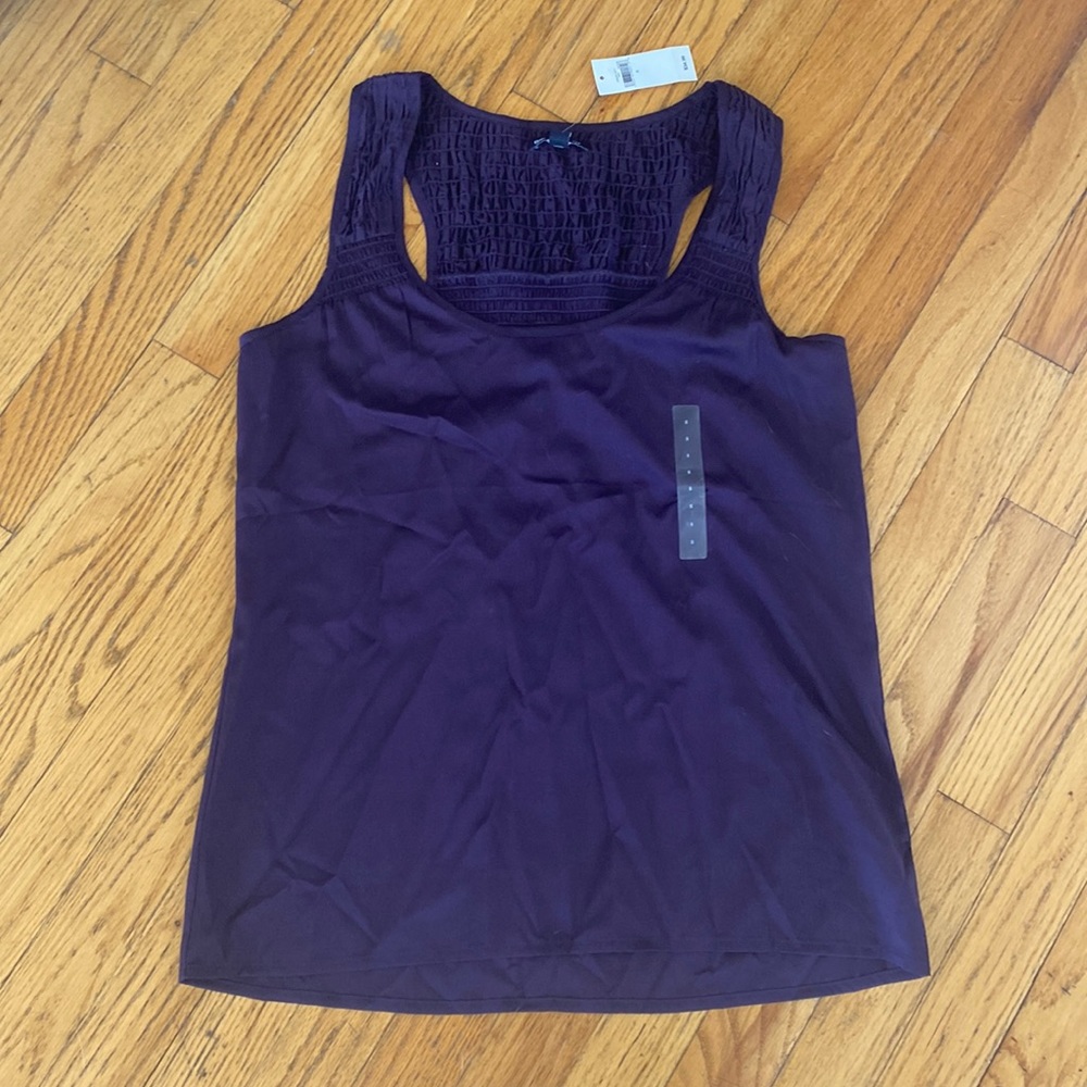 NWT Gap Tank Size S in Plum